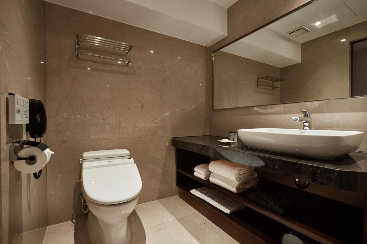 Tango Inn Taipei Zhongshan ภายนอก รูปภาพ